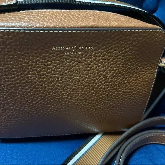 Aspinal of London walnut camera-style bag - Picture 2 of 7